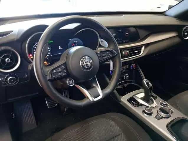 Alfa Romeo Stelvio 2.2d 160cv Sprint Navi+Palett 02/2024-photo-6