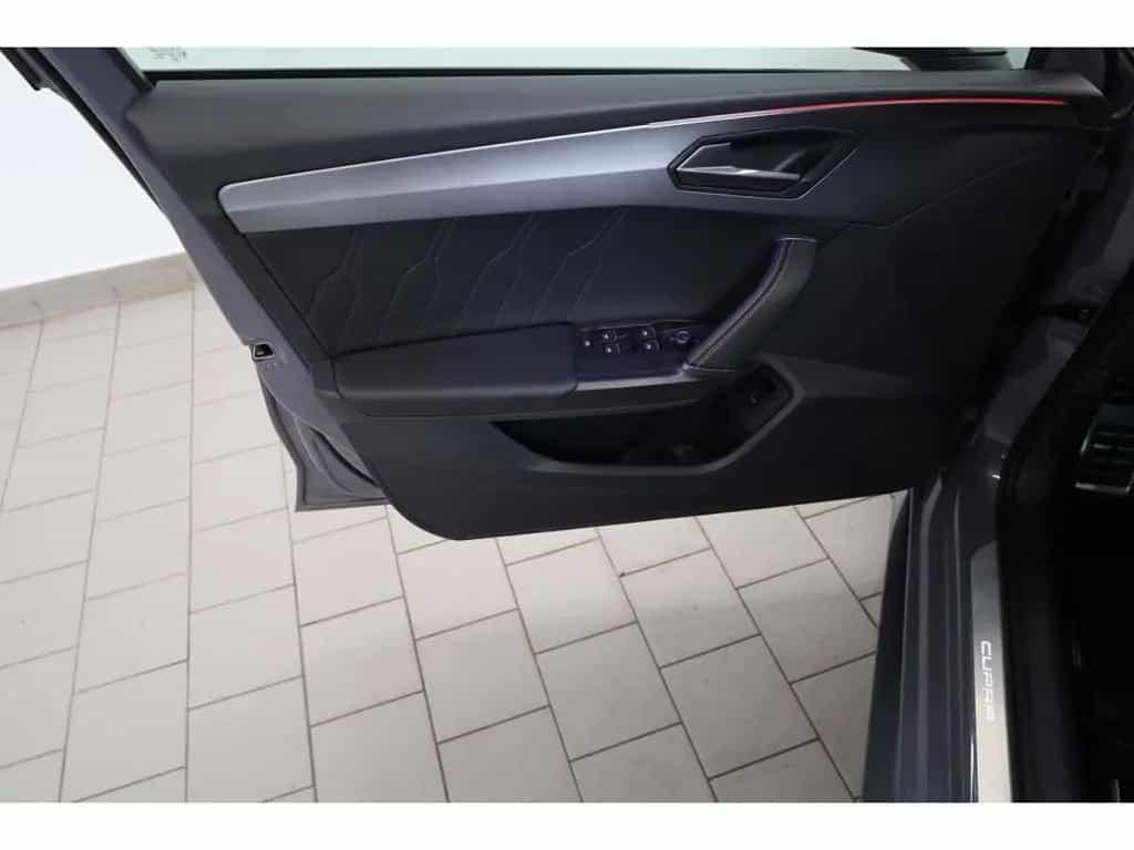Cupra Leon Sportstourer 2.0 TSI 4Drive VZ 03/2023-photo-14