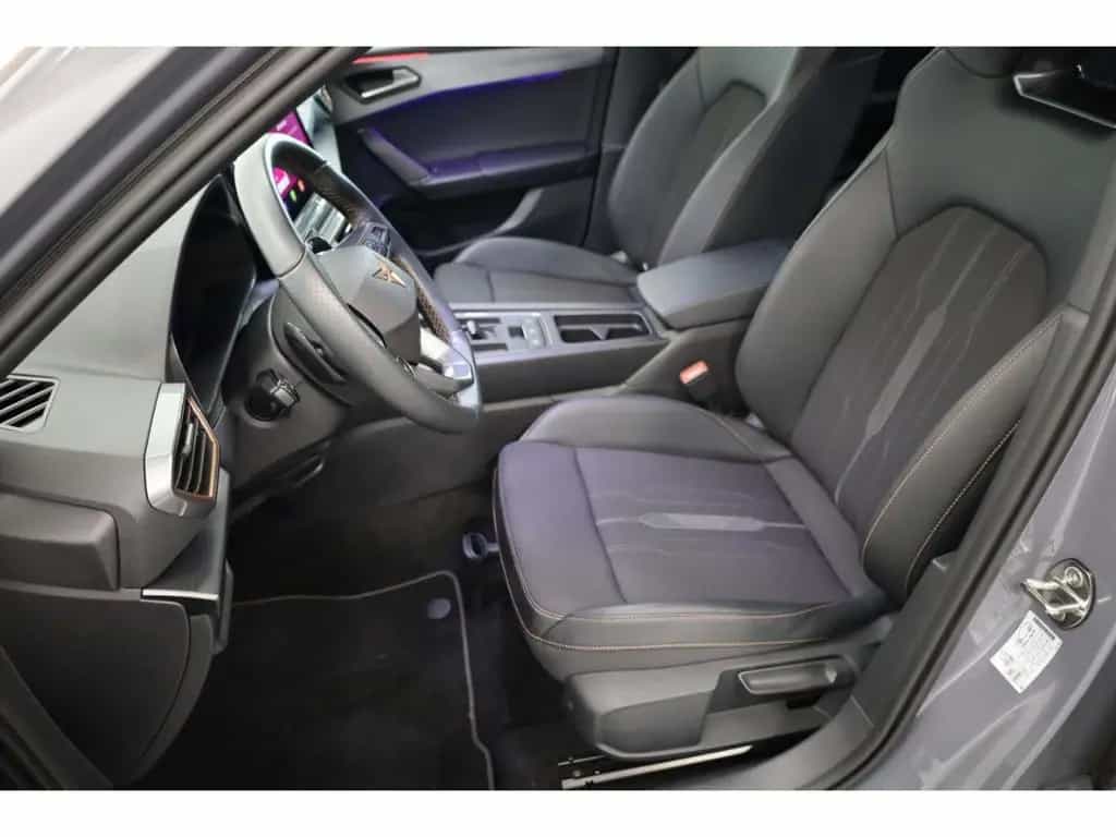 Cupra Leon Sportstourer 2.0 TSI 4Drive VZ 03/2023-photo-6