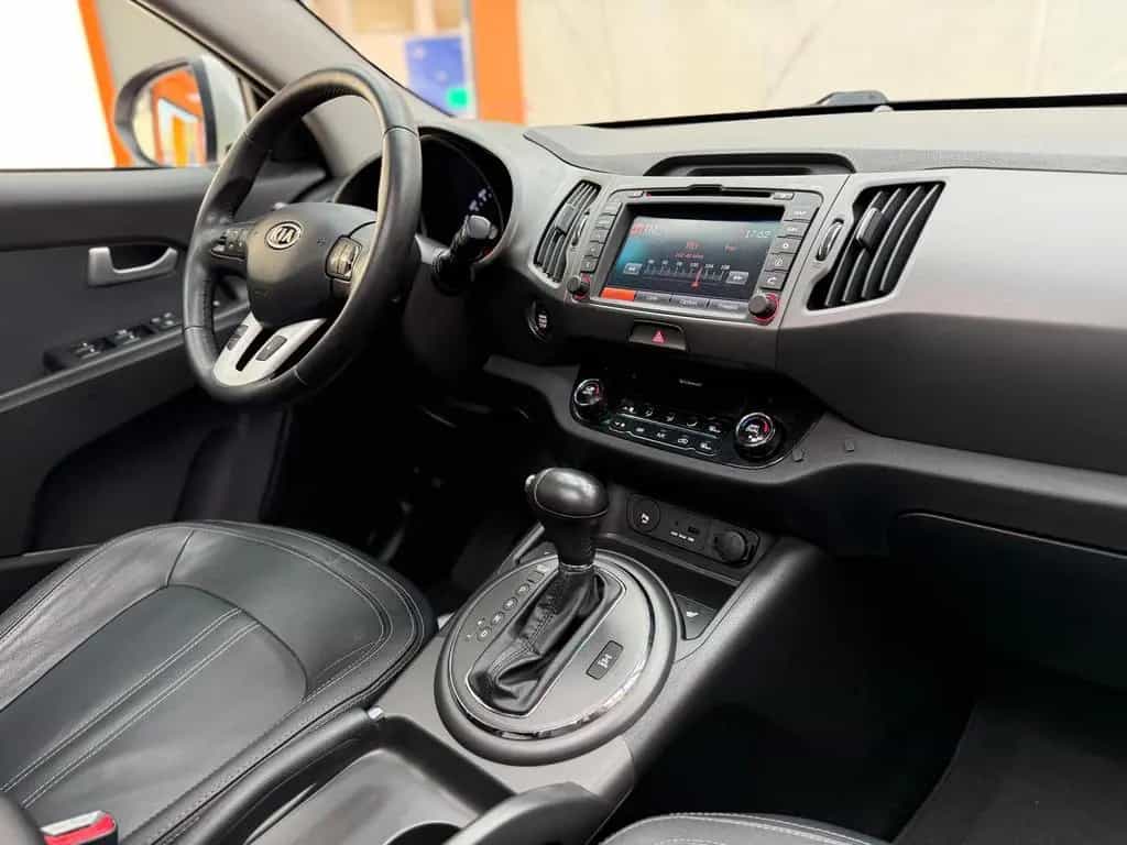 Kia Sportage Spirit 4WD 2.0 CRDi |PANO|XEN|KAM|SHZG| 10/2012-photo-17