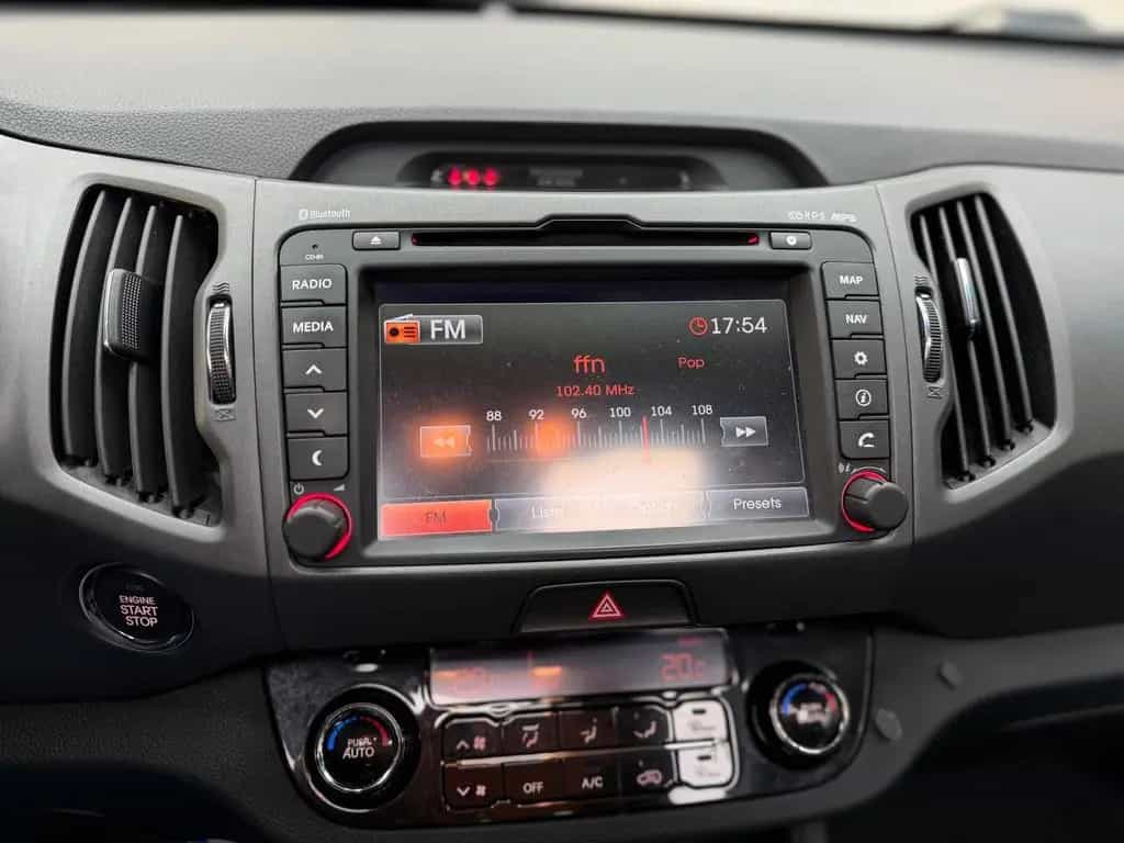Kia Sportage Spirit 4WD 2.0 CRDi |PANO|XEN|KAM|SHZG| 10/2012-photo-24
