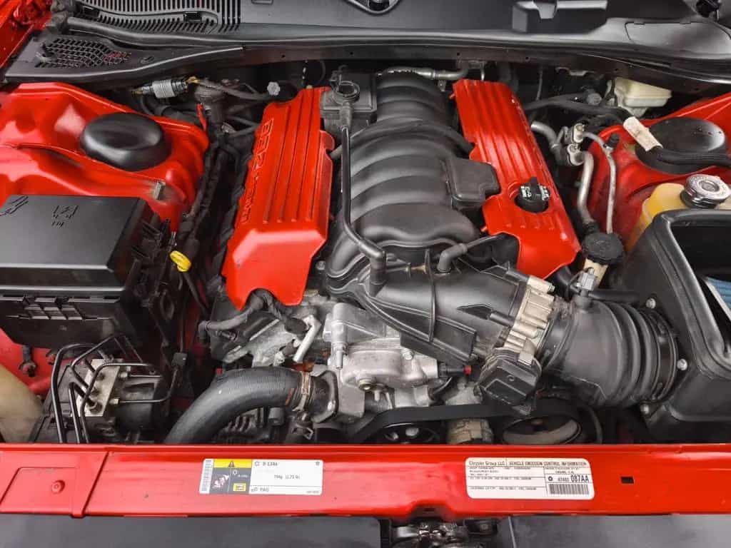 Dodge Challenger 04/2014-photo-10