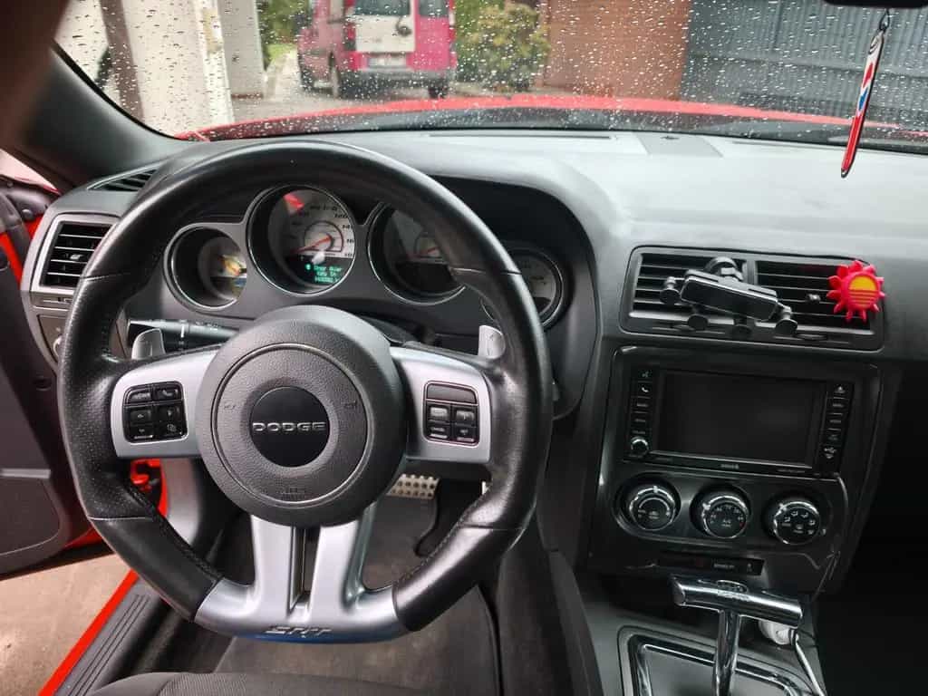 Dodge Challenger 04/2014-photo-12