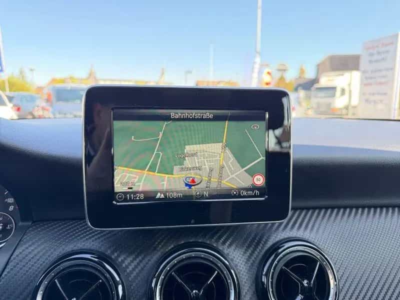 Mercedes-Benz GLA-Class 180 Navi/Winterpaket 10/2019-photo-18