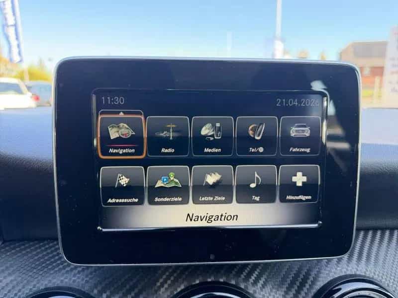 Mercedes-Benz GLA-Class 180 Navi/Winterpaket 10/2019-photo-25