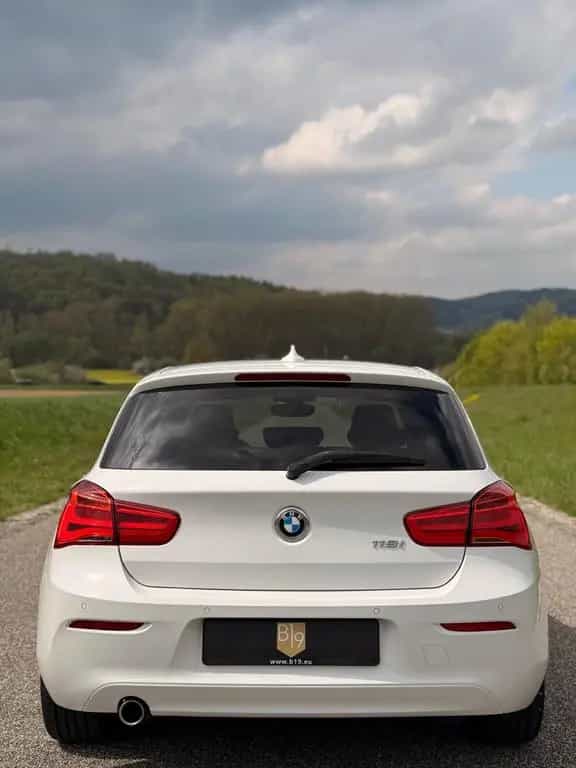 BMW 1 Series 118 i Advantage/Navi/PDC/SHZ/Alu/M-Lenkrad/Bluet 02/2019-photo-15