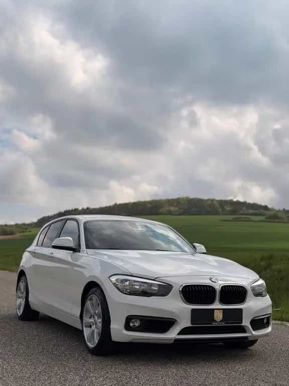 BMW 1 Series 118 i Advantage/Navi/PDC/SHZ/Alu/M-Lenkrad/Bluet 02/2019-photo-2