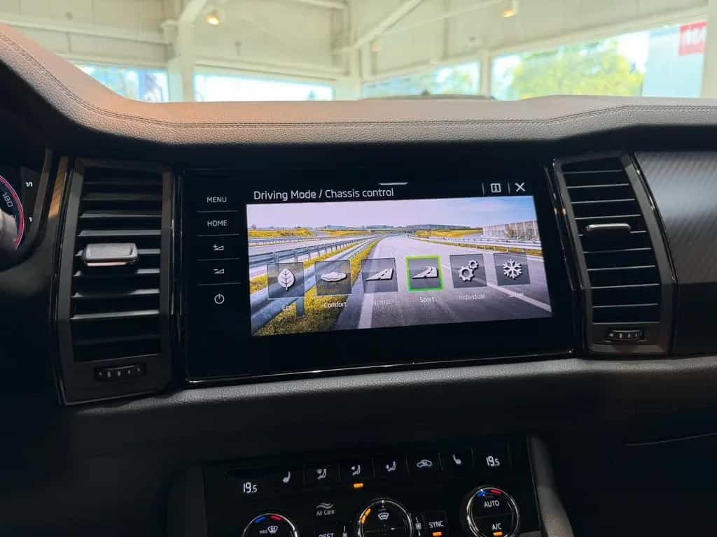 Skoda Kodiaq Sportline 2.0 TSI *LED*Virtual*Navi*Pano* 10/2022-photo-15