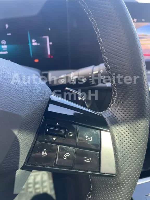 Opel Astra 1.2 ST GS / Schiebedach+360°+Head-UP 05/2025-photo-20