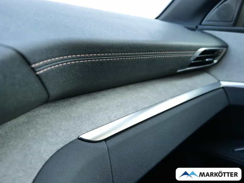 Peugeot 5008 1.6 PureTech GT 7-Sitzer/Totwinkel/360CAM 02/2022-photo-15