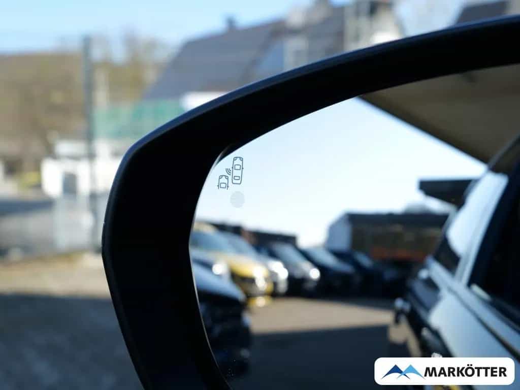 Peugeot 5008 1.6 PureTech GT 7-Sitzer/Totwinkel/360CAM 02/2022-photo-18