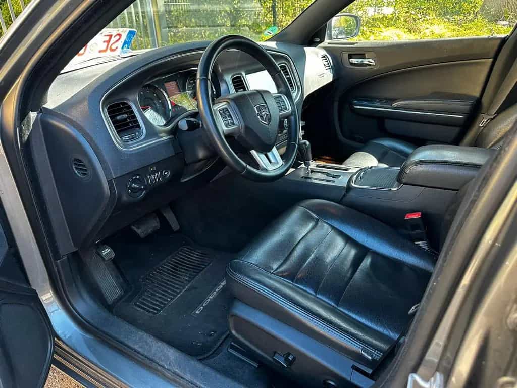 Dodge Charger 3.6 V6 03/2011-photo-13