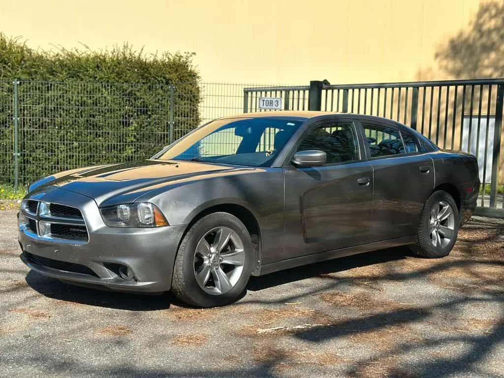 Dodge Charger 3.6 V6 03/2011-photo-6