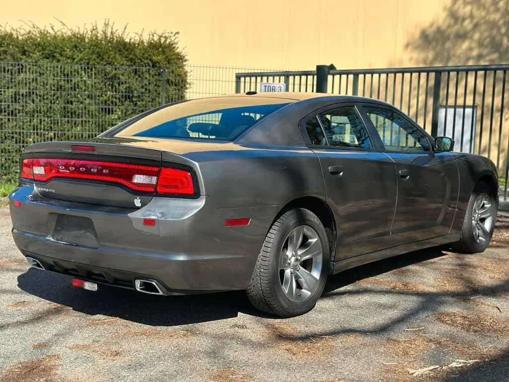 Dodge Charger 3.6 V6 03/2011-photo-8