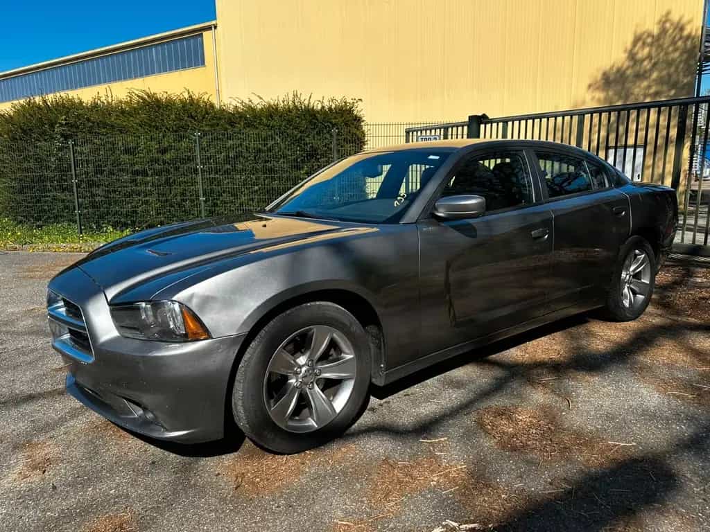 Dodge Charger 3.6 V6 03/2011-photo-9