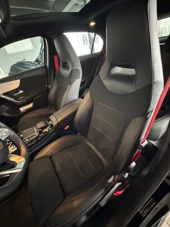 Mercedes-Benz A-Class 35 AMG Mercedes-AMG A 35 4MATIC DCT Merced... 08/2022-photo-2