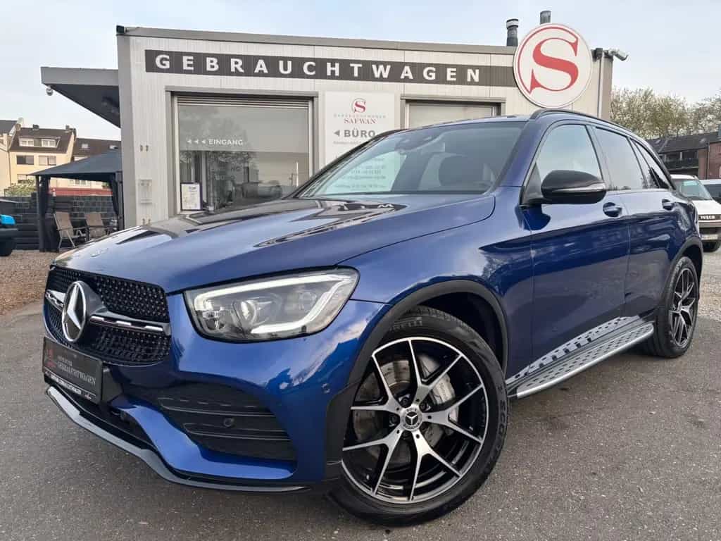 Mercedes-Benz GLC 200 AMG LINE 4Matic*LED*LM*RKAM*NIGHTPA*AHK* 10/2019-photo-1