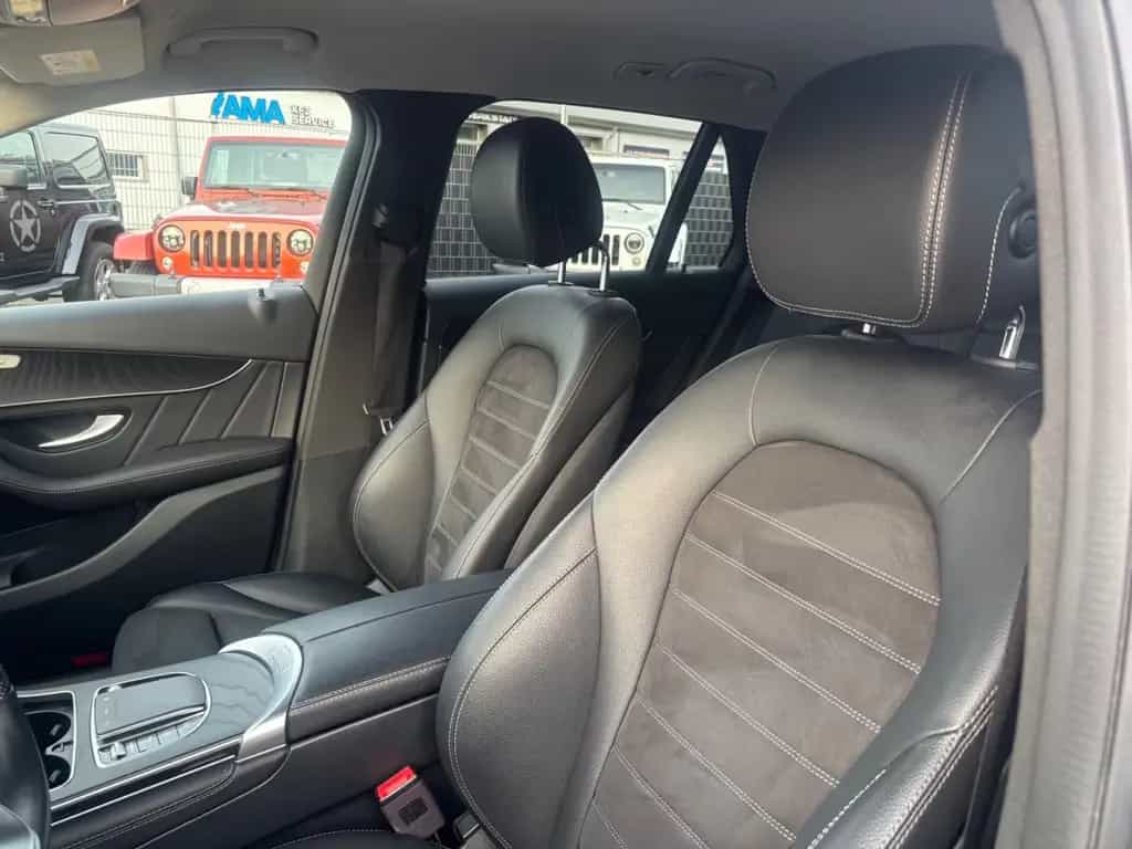 Mercedes-Benz GLC 200 AMG LINE 4Matic*LED*LM*RKAM*NIGHTPA*AHK* 10/2019-photo-7