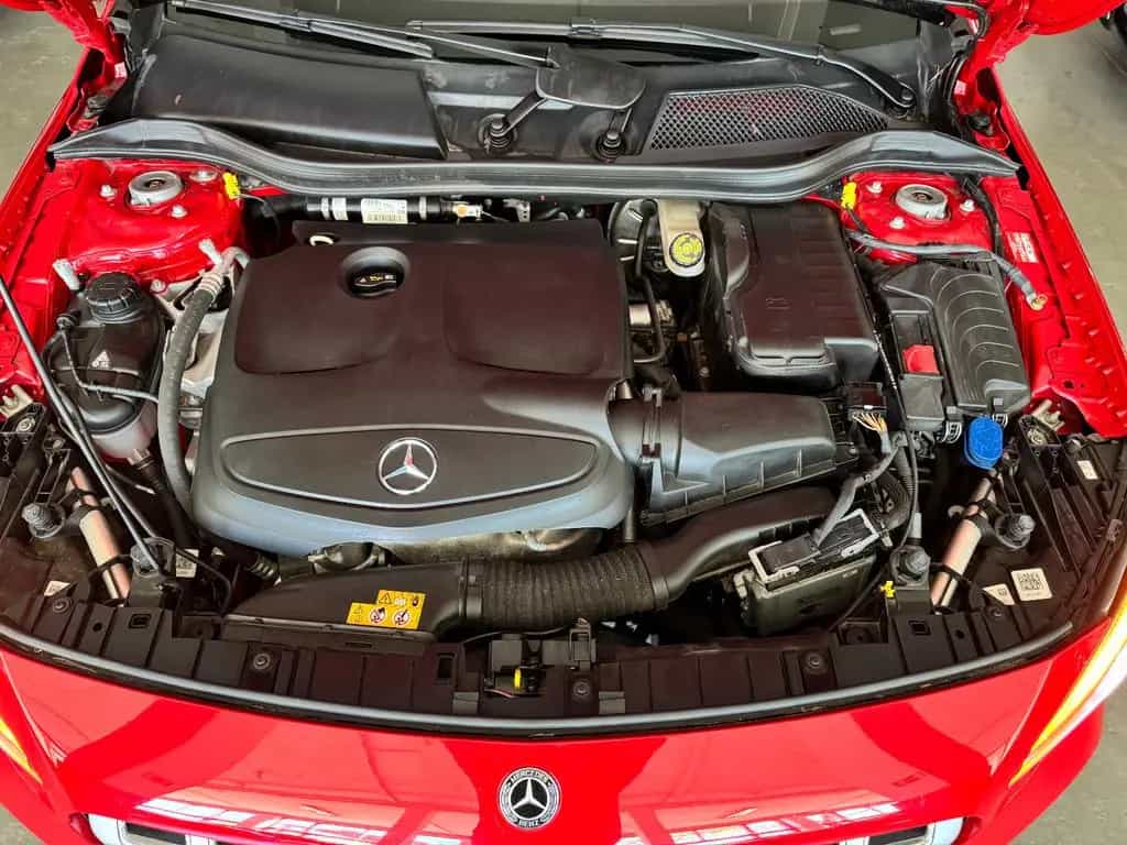 Mercedes-Benz GLA 200 7G-DCT SPORTPAKET URBAN NAVI LED KAMERA 01/2020-photo-20