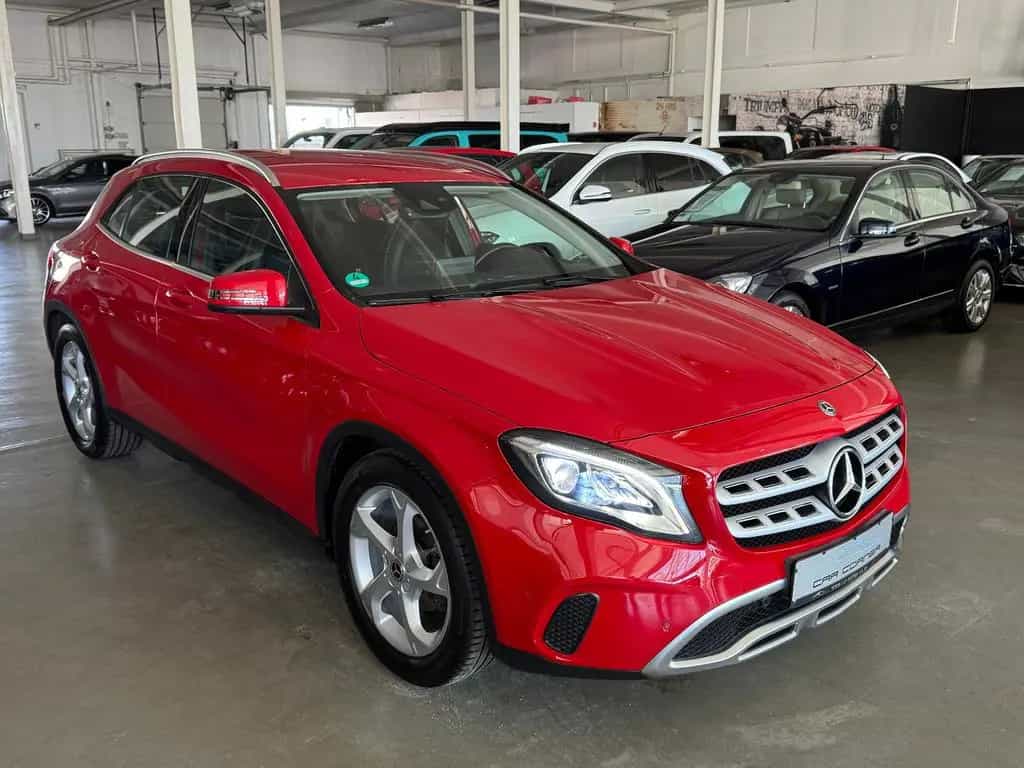 Mercedes-Benz GLA 200 7G-DCT SPORTPAKET URBAN NAVI LED KAMERA 01/2020-photo-7