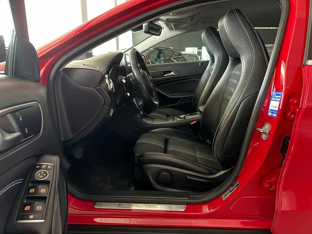 Mercedes-Benz GLA 200 7G-DCT SPORTPAKET URBAN NAVI LED KAMERA 01/2020-photo-9