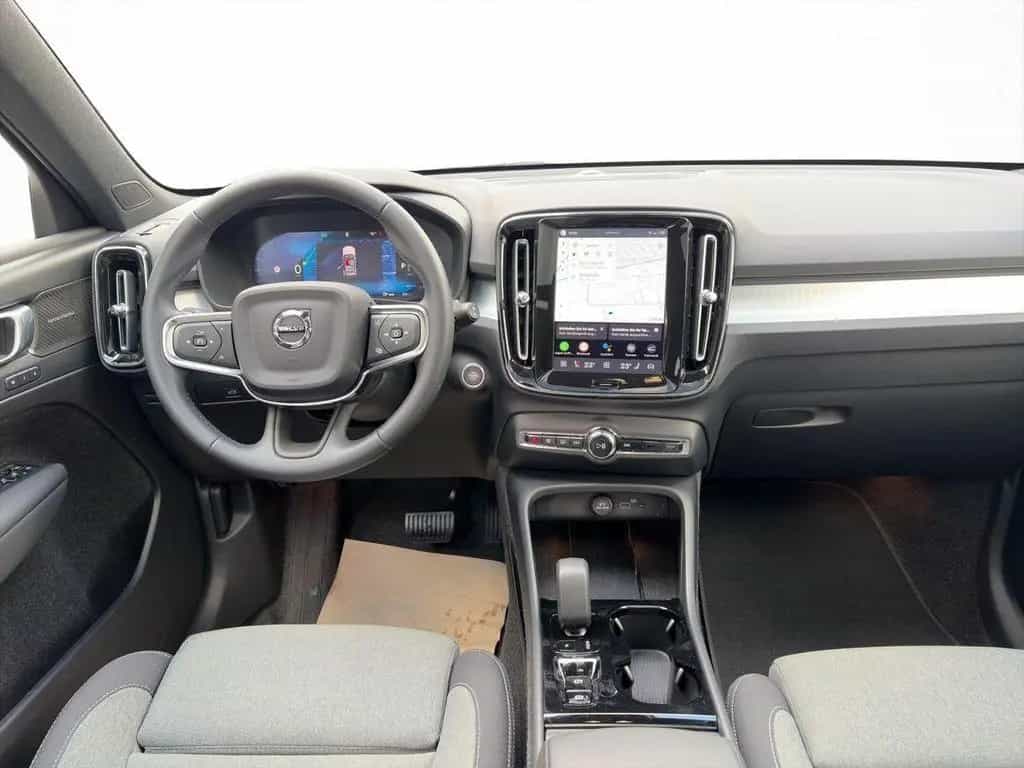 Volvo XC40 B3 Black Edition Plus, AHK Pano 20"LM-Felge 04/2025-photo-14
