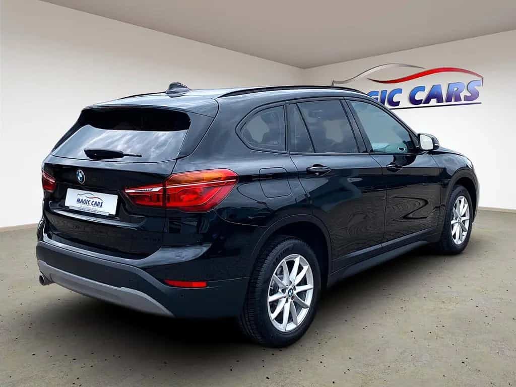 BMW X1 sDrive18i Aut. Advantage *Navi*PDC*SHZ* 06/2019-photo-4