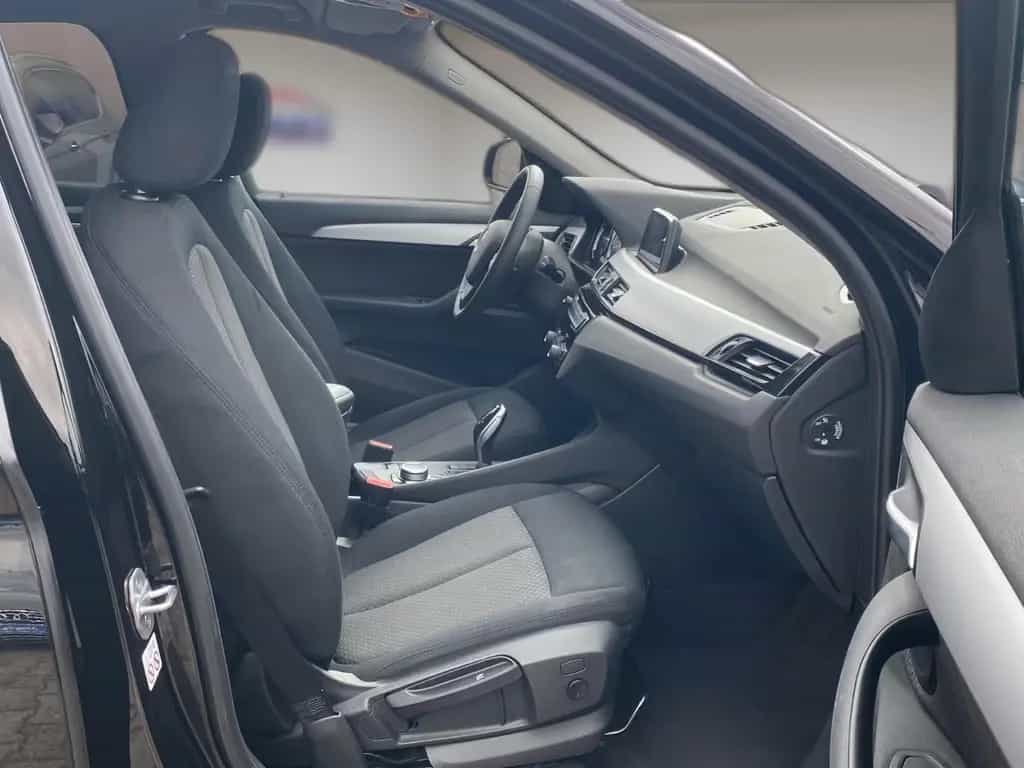 BMW X1 sDrive18i Aut. Advantage *Navi*PDC*SHZ* 06/2019-photo-9