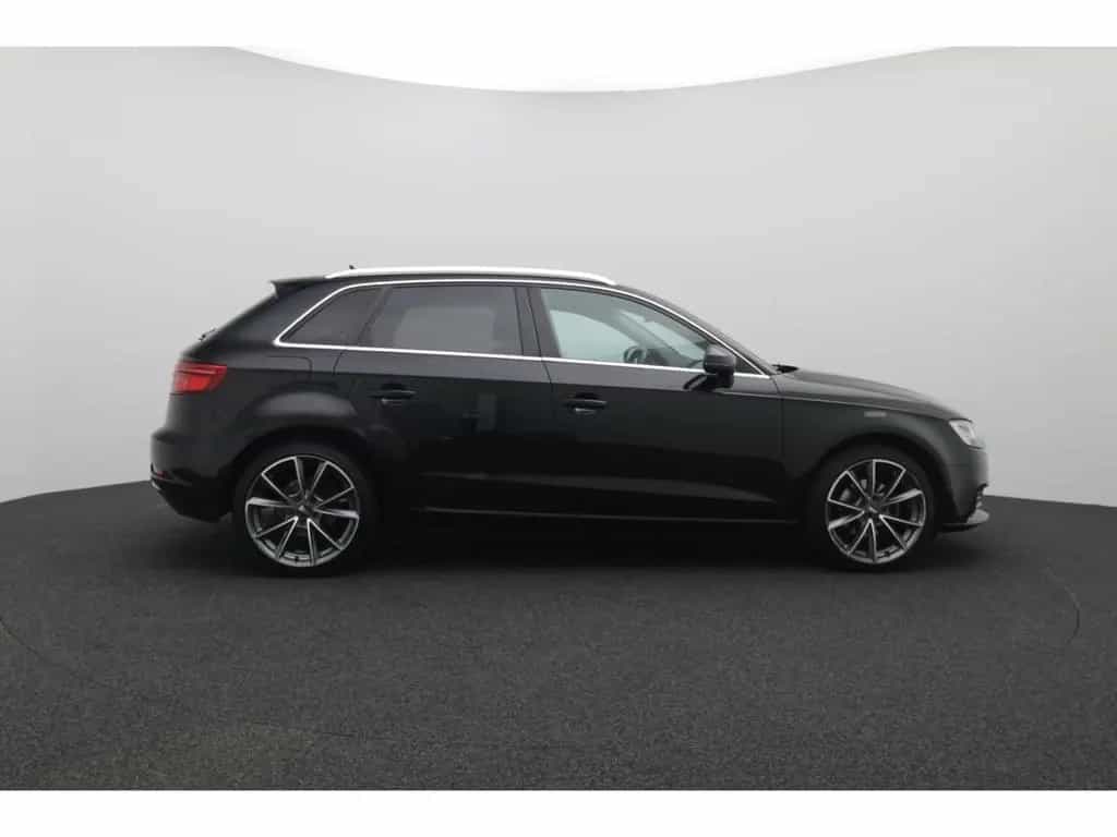 Audi A3 Sportback 30 TFSI 2-Zonen-Klimaautom 02/2019-photo-2