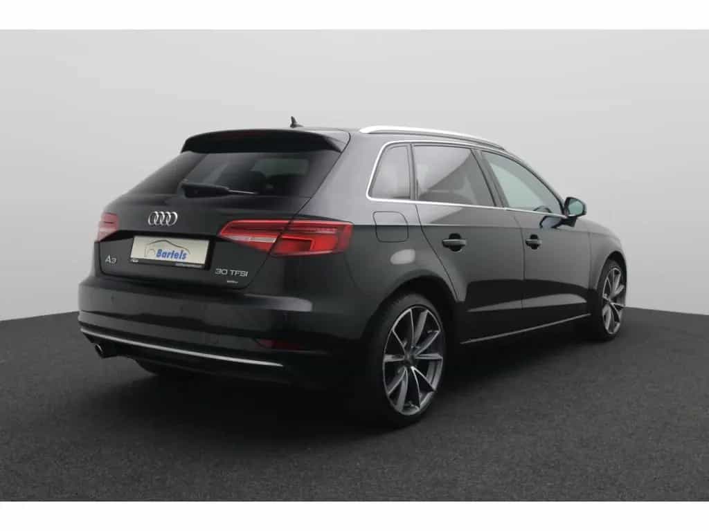 Audi A3 Sportback 30 TFSI 2-Zonen-Klimaautom 02/2019-photo-3