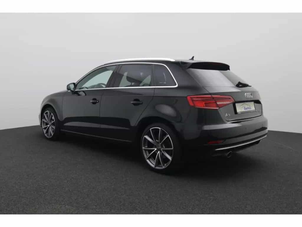 Audi A3 Sportback 30 TFSI 2-Zonen-Klimaautom 02/2019-photo-5