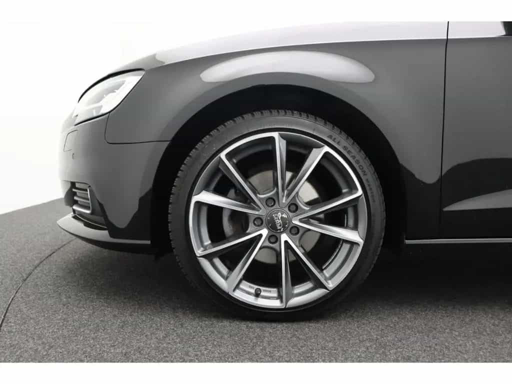 Audi A3 Sportback 30 TFSI 2-Zonen-Klimaautom 02/2019-photo-7