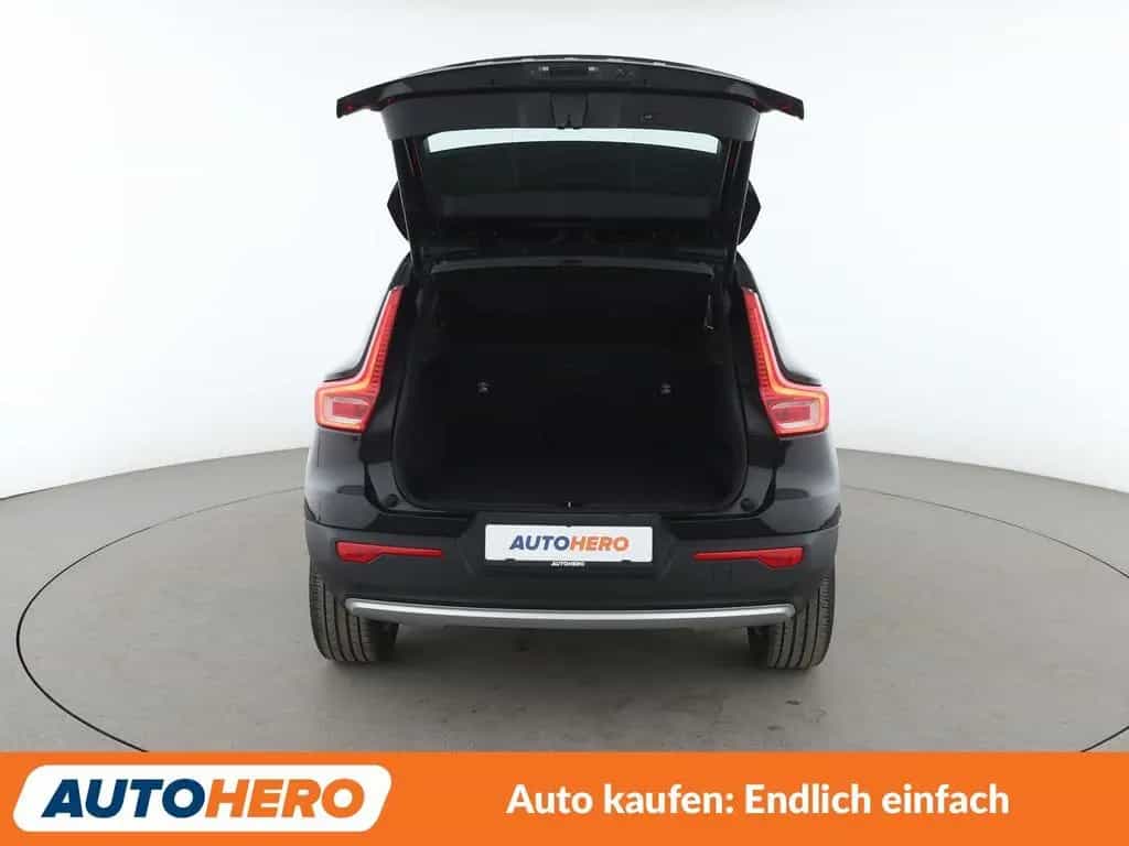 Volvo XC40 2.0 D3 Momentum Pro 2WD *NAV*TEMP*CAM*AHK* 01/2020-photo-15