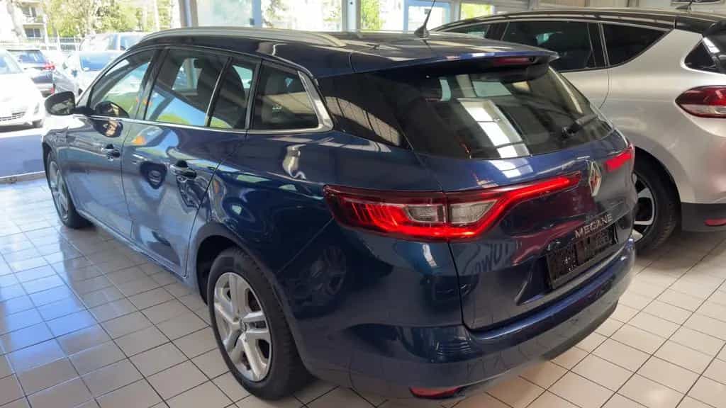 Renault Megane IV Grandtour Business Edition*TÜVneu*keyl 11/2019-photo-3