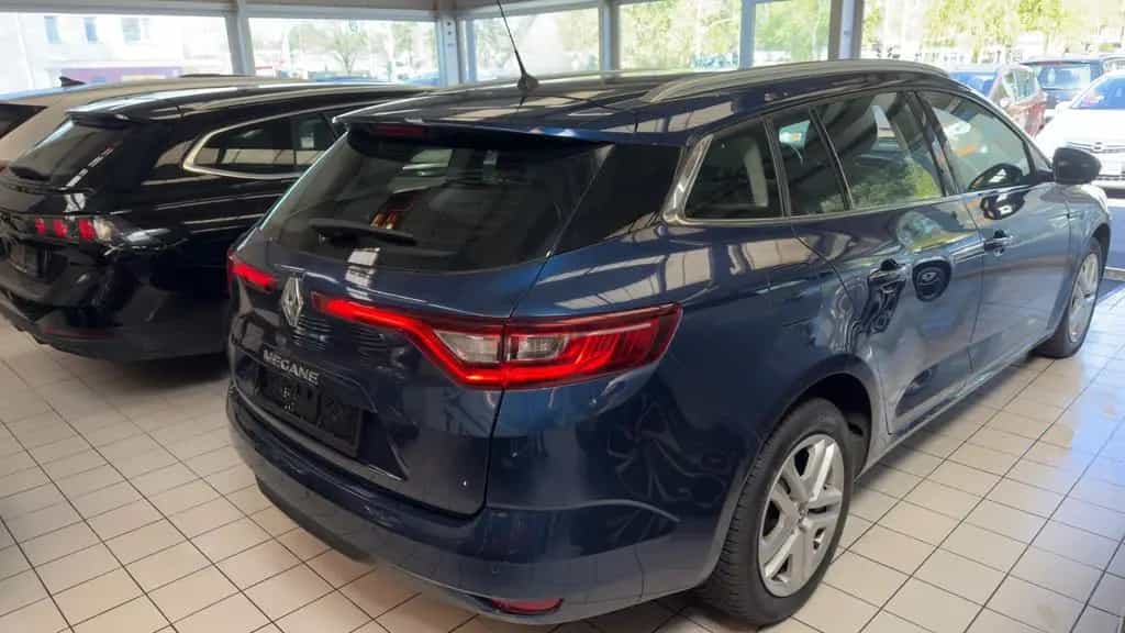 Renault Megane IV Grandtour Business Edition*TÜVneu*keyl 11/2019-photo-5