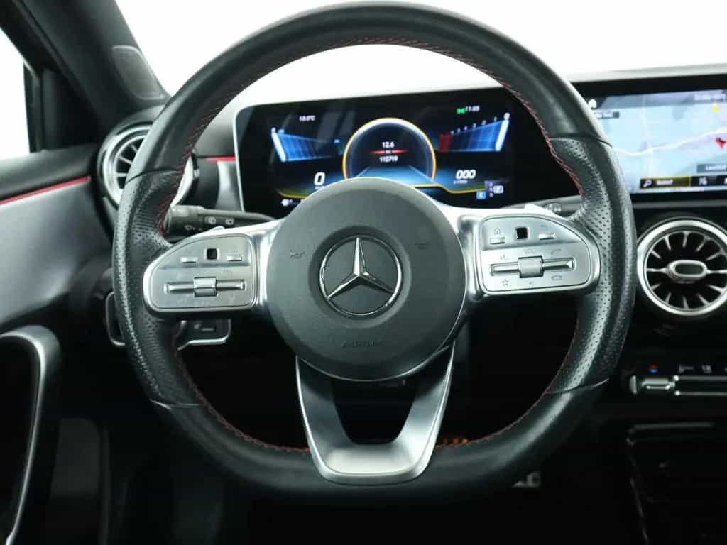 Mercedes-Benz A-Class 35 AMG 4M Panorama*Multibeam*Standheizung*360° 10/2019-photo-9