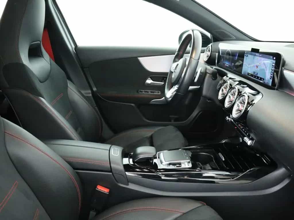 Mercedes-Benz A-Class 35 AMG 4M Panorama*Multibeam*Standheizung*360° 10/2019-photo-15