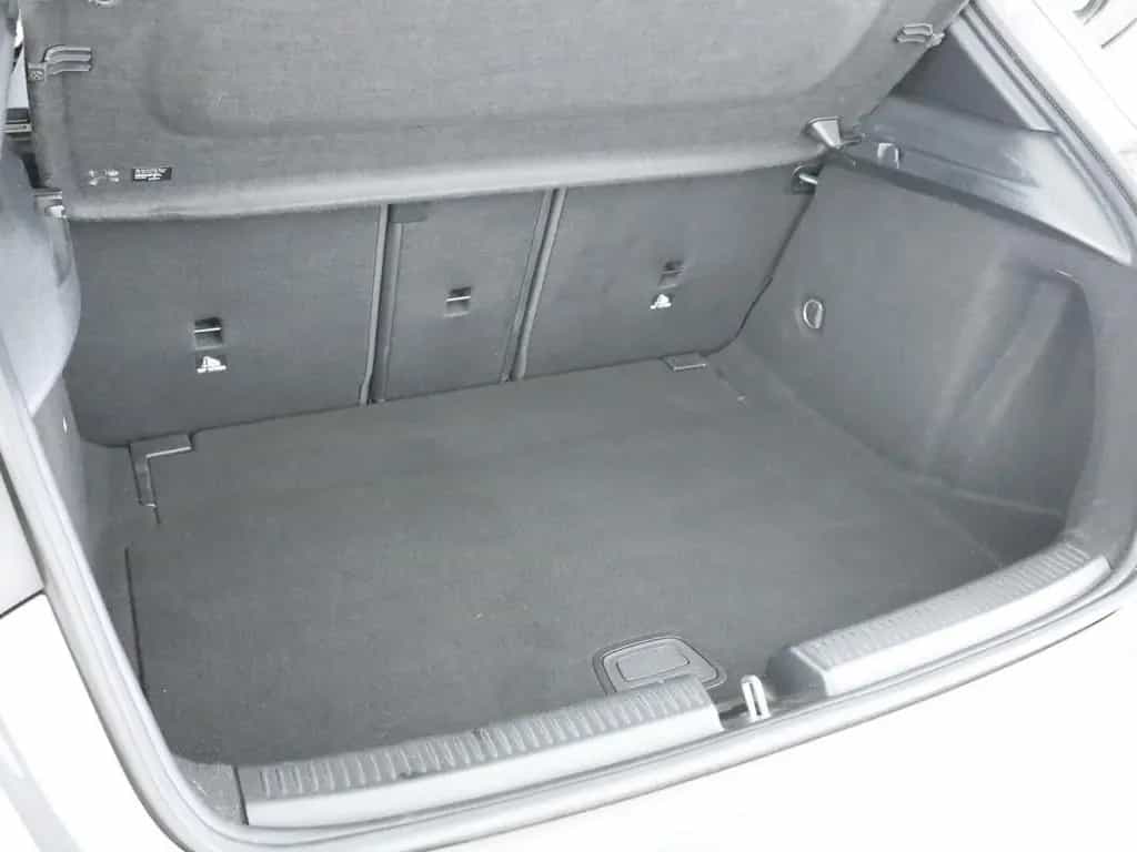 Mercedes-Benz A-Class 35 AMG 4M Panorama*Multibeam*Standheizung*360° 10/2019-photo-21