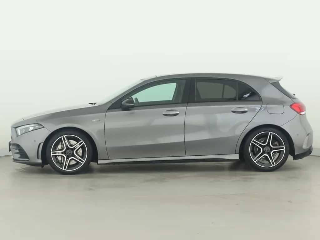 Mercedes-Benz A-Class 35 AMG 4M Panorama*Multibeam*Standheizung*360° 10/2019-photo-5