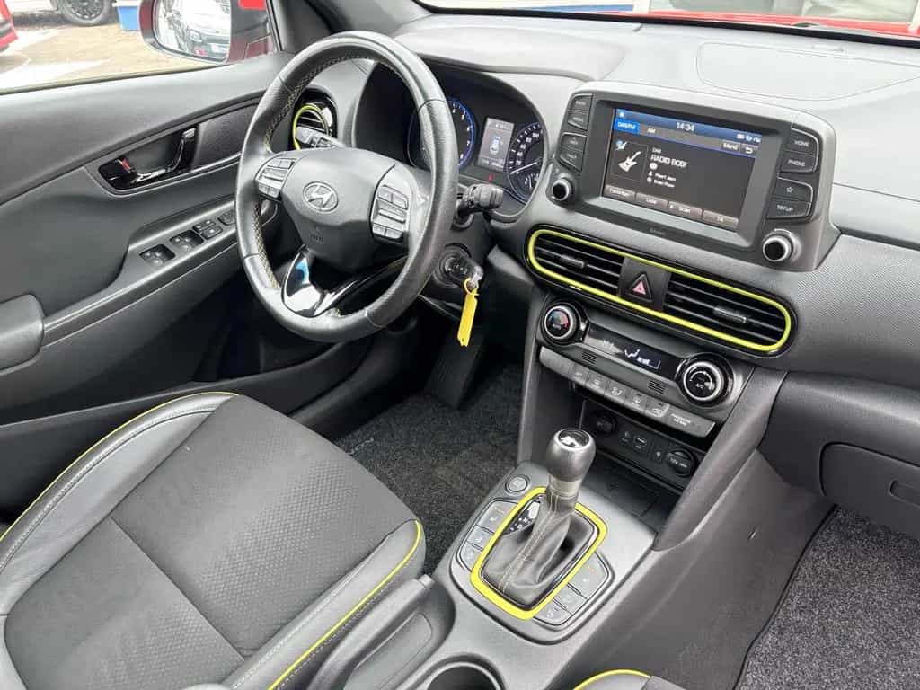 Hyundai KONA Style 1.6*Auto.*T-Leder*Kamera*WinterP.* 08/2019-photo-1
