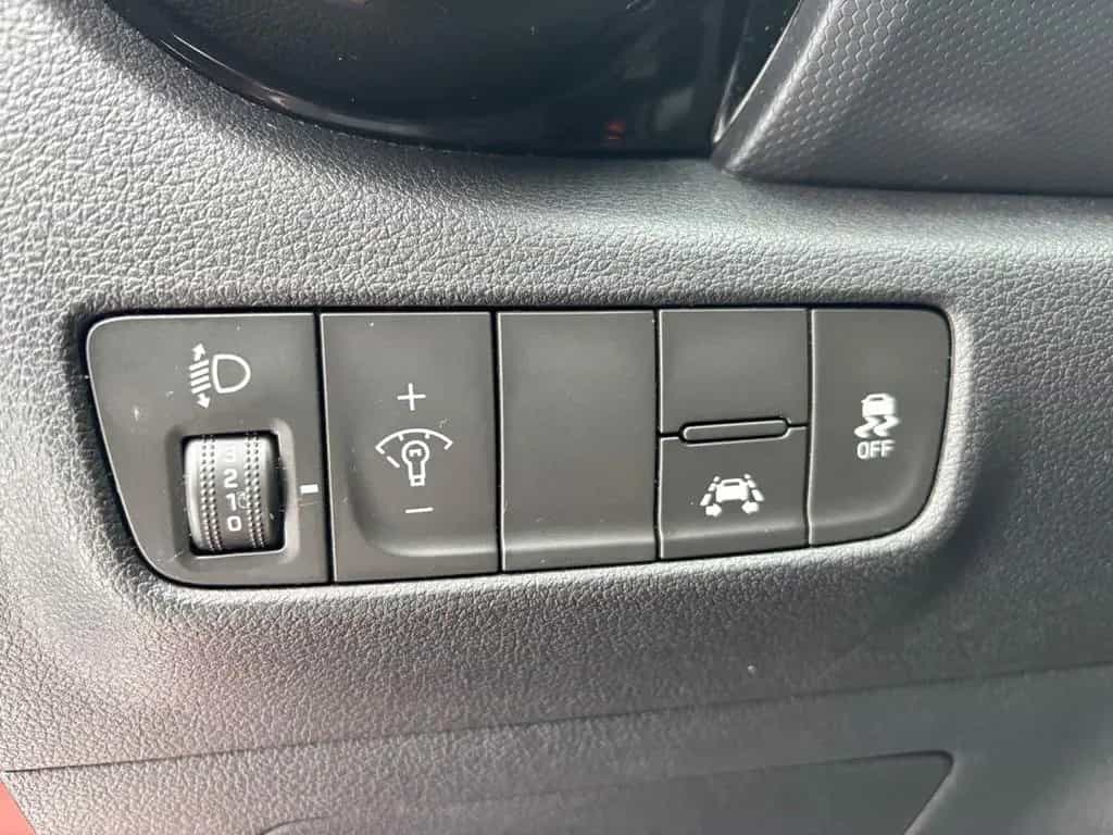 Hyundai KONA Style 1.6*Auto.*T-Leder*Kamera*WinterP.* 08/2019-photo-29