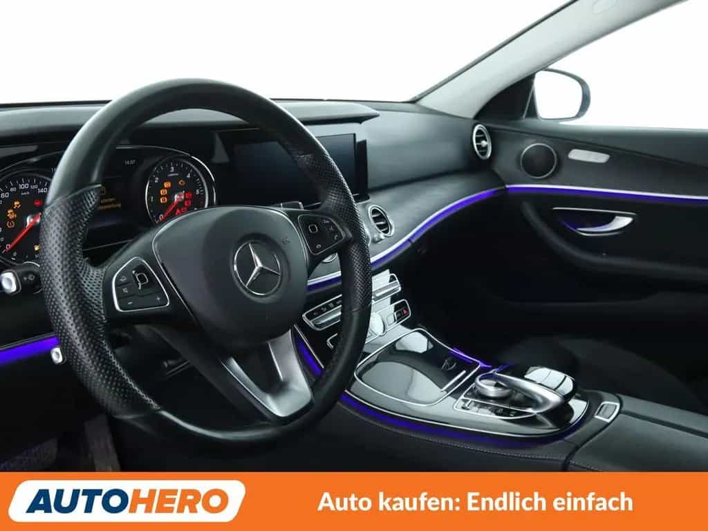 Mercedes-Benz E-Class 350 d Avantgarde Aut.*LED*NAVI*TEMPO*PDC*SHZ* 10/2016-photo-7