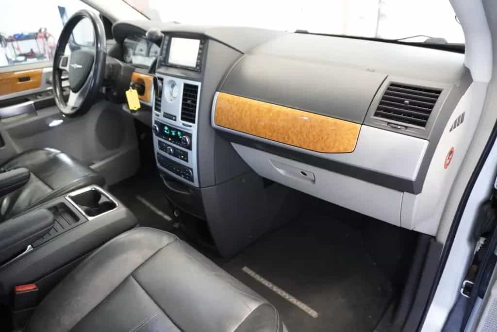 Chrysler Grand Voyager 3,8I LIMITED AUT. 03/2009-photo-10