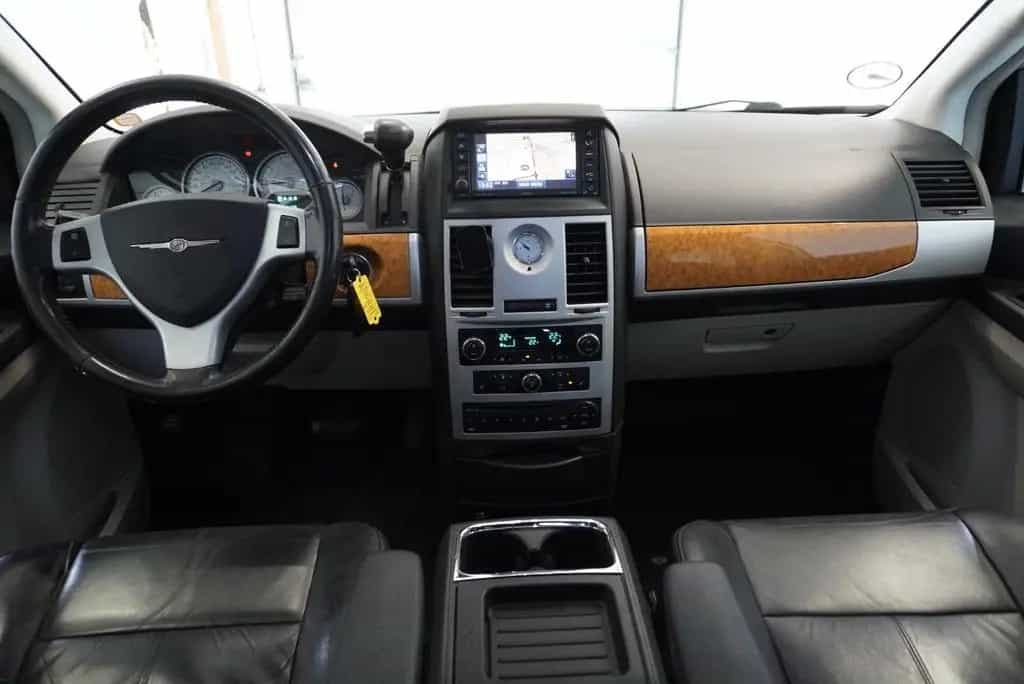 Chrysler Grand Voyager 3,8I LIMITED AUT. 03/2009-photo-14