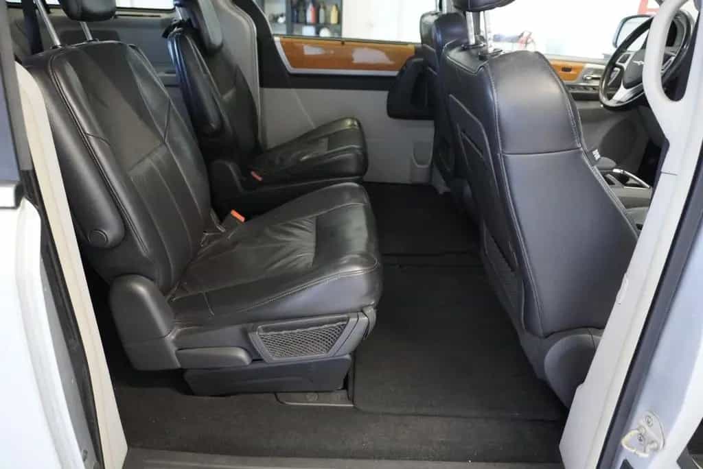 Chrysler Grand Voyager 3,8I LIMITED AUT. 03/2009-photo-16