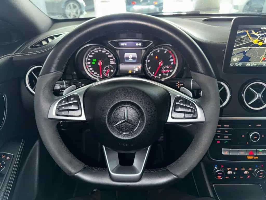 Mercedes-Benz CLA 250 Shooting Brake CLA 250 SB 4M AMG LINE PEAK EDITION NIGHT VOLL 08/2017-photo-29