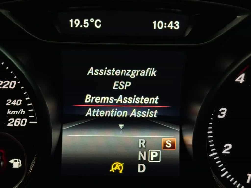 Mercedes-Benz CLA 250 Shooting Brake CLA 250 SB 4M AMG LINE PEAK EDITION NIGHT VOLL 08/2017-photo-31