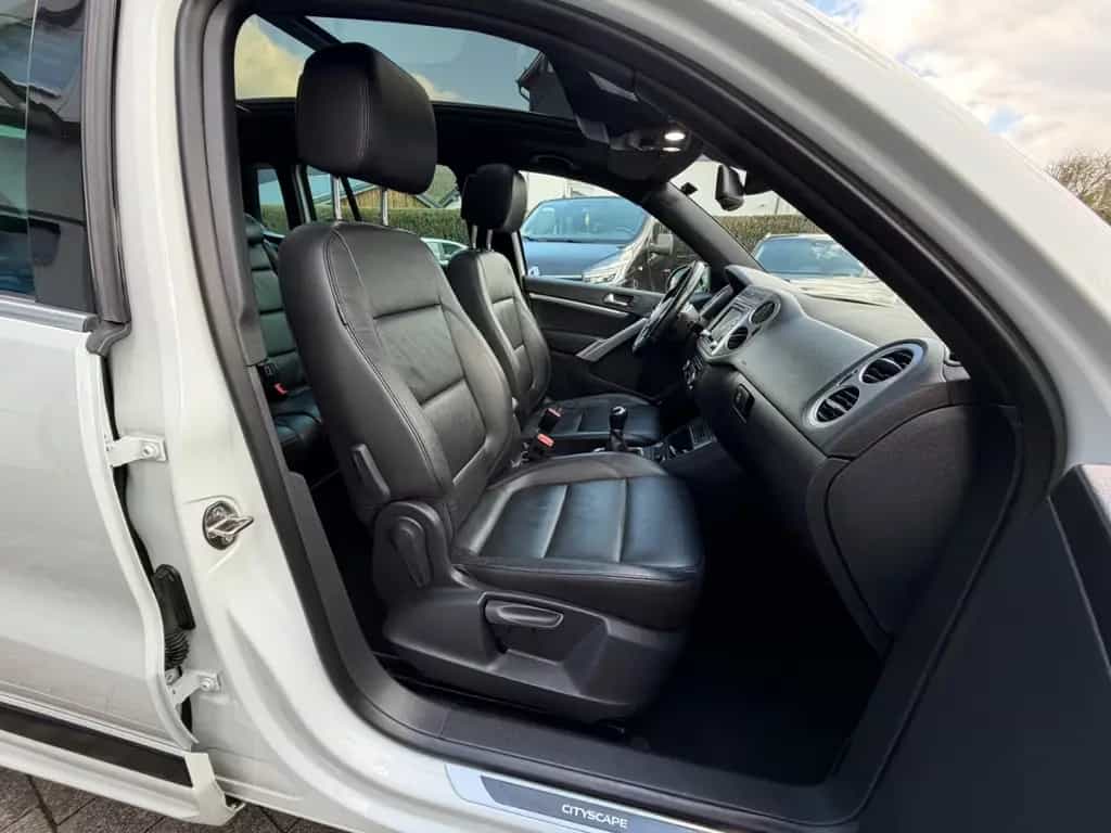Volkswagen Tiguan CityScape 2.0 TDI 4Motion*Standheizung* 01/2015-photo-22