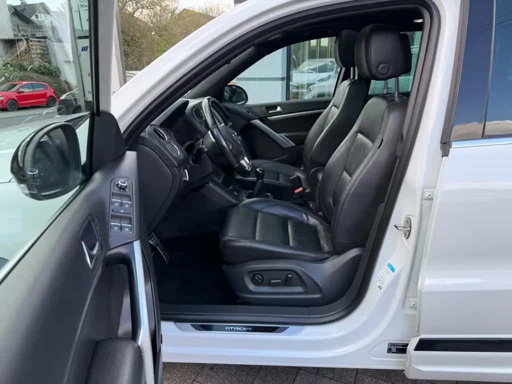 Volkswagen Tiguan CityScape 2.0 TDI 4Motion*Standheizung* 01/2015-photo-25