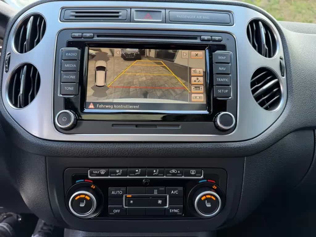 Volkswagen Tiguan CityScape 2.0 TDI 4Motion*Standheizung* 01/2015-photo-37
